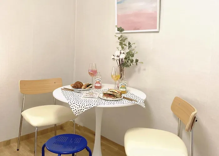 Apartamento 몽그리다 신당 #신당역3분#동대문#ddp #2호선 # 종로 *